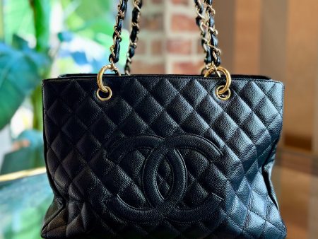 CHANEL Grand Shopping Tote (GST) Black Caviar Quilted Leather Online now